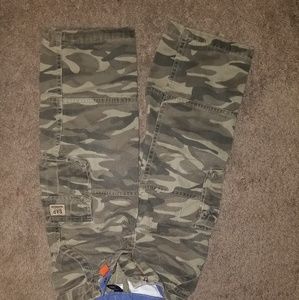 Boy's 3T Gap Camo Jeans